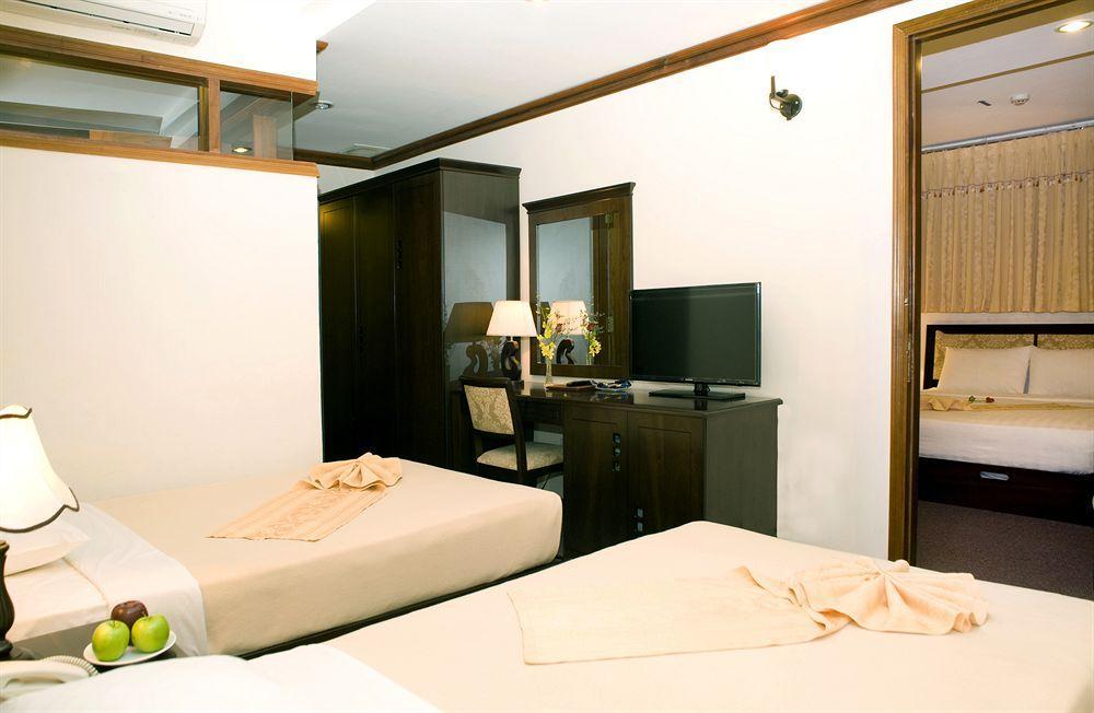 Dong Kinh A Hotel Cidade de Ho Chi Minh Exterior foto