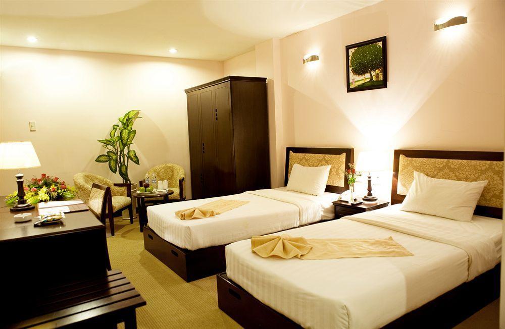 Dong Kinh A Hotel Cidade de Ho Chi Minh Exterior foto