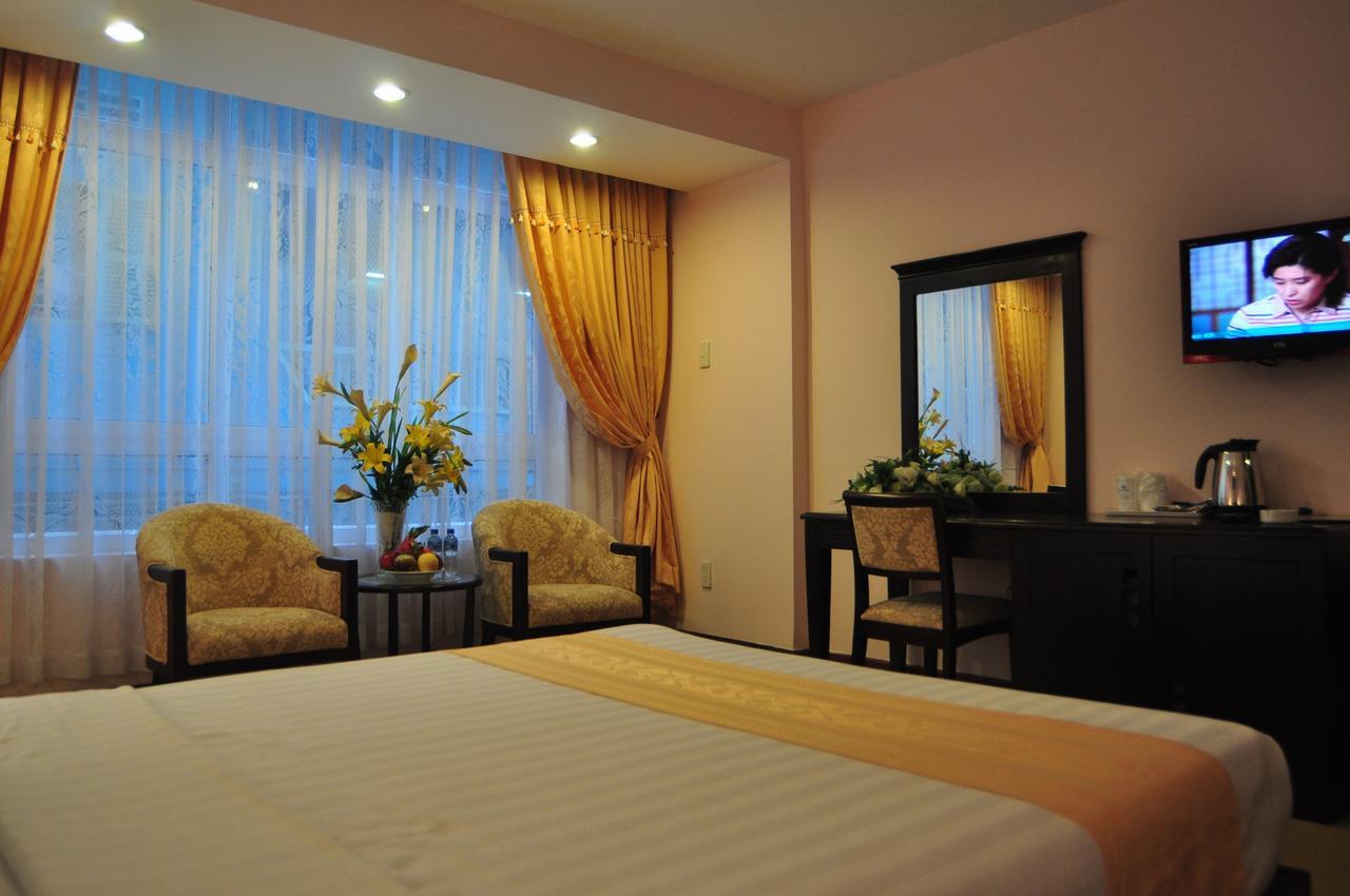 Dong Kinh A Hotel Cidade de Ho Chi Minh Exterior foto